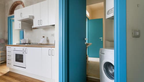 Modern 1-bedroom flat in Isola - Gallery - 1