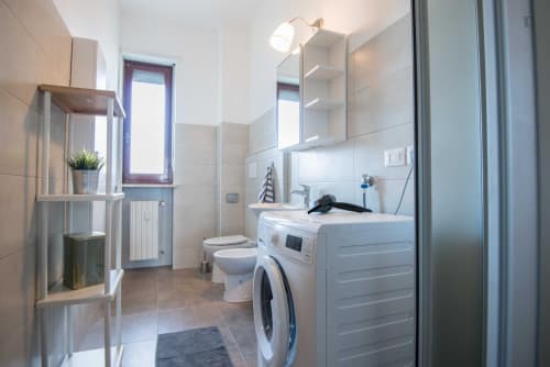 Stunning double bedroom in Turin - Gallery - 1