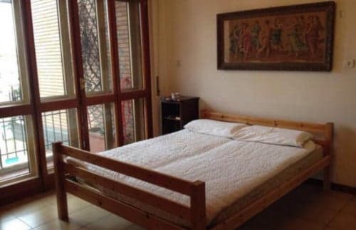 Sunny big room in Firenze - Gallery - 1