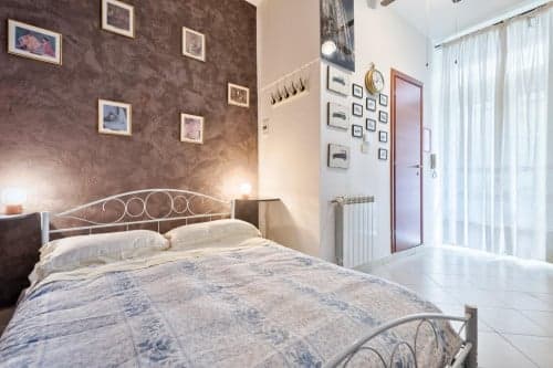 Modern studio near the Spezia metro - Gallery - 1