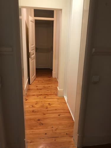 Single bedroom nº1 with balcony in a 8-bedroom apartment - Gallery - 1