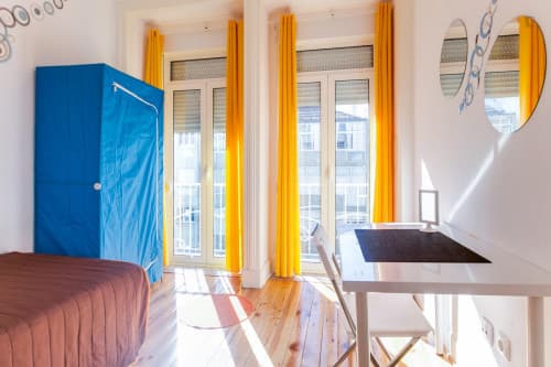 Very bright room near Universidade Autónoma de Lisboa - Gallery - 1