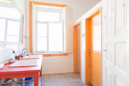 Neat double bedroom in Cedofeita, bordering Massarelos - Gallery - 1