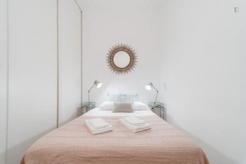 Lovely 1-bedroom apartment next to Faculdade de Belas Artes in Porto - Gallery - 1