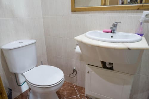 Welcoming double ensuite bedroom near the Contumil metro - Gallery - 1