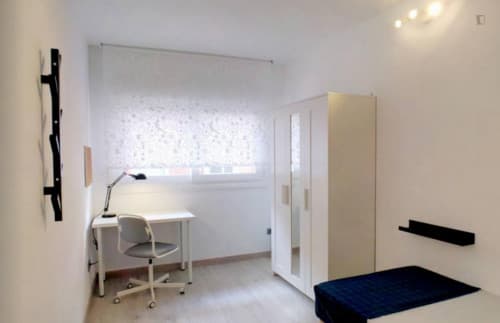 Welcoming single bedroom in residential San Diego - Gallery - 1