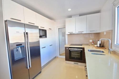 Luxurious 4-bedroom flat in Algés - Gallery - 1
