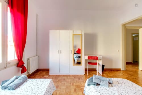 Luminous twin bedroom in Esquerra de l'Eixample - Gallery - 1
