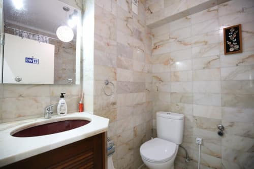 Splendid twin bedroom, in a 6-bedroom apartment in residential Olaias - Gallery - 1