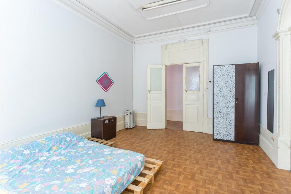 Welcoming double bedroom close to Universidade do Porto  - Gallery -  3