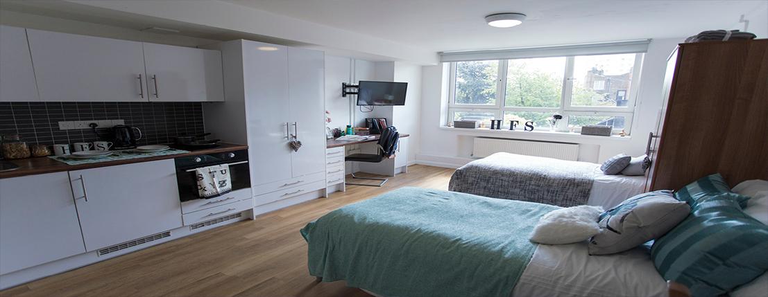 The Most Expensive vs. the Cheapest Casita Student housing in London