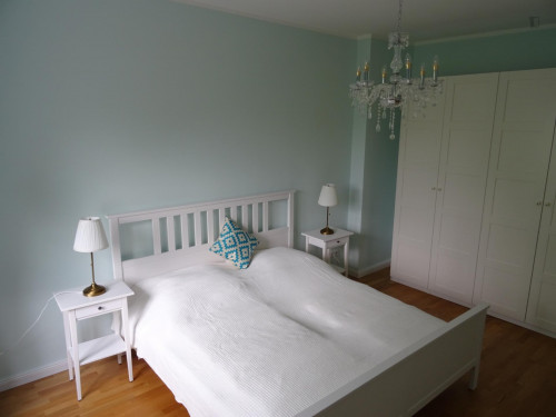 Perfectly Equipped Apartment With Direct Transport Connection To Alexanderplatz - 2