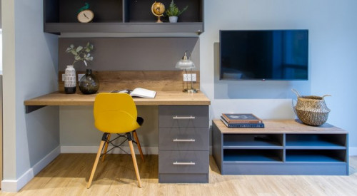  Prestige Studio  -  Crown House  - Gallery -  5