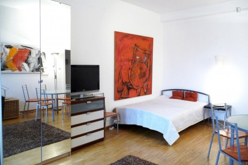  Neat 2-Bedroom Flat In Charlottenburg  -  Neat 2-bedroom flat in Charlottenburg  - Gallery -  1