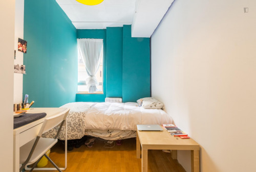  Inspiring Single Bedroom Only Minutes Away From IED Madrid  -  Inspiring single bedroom only minutes away from IED Madrid  - Gallery -  1