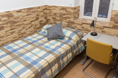  Cool Single Bedroom Close To Universidad Camilo José Cela Just For Spanish Speakers  -  Cool single bedroom close to Universidad Camilo José Cela just for spanish speakers  - Gallery -  2