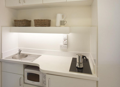  Bronze Studio Upper Level Premium View  -  Londonist Chapter King's Cross Residence - Flexible Tenancies  - Gallery -  3