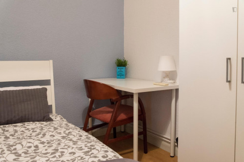  Lovely Double Bedroom In Recoletos  -  Lovely double bedroom in Recoletos  - Gallery -  2