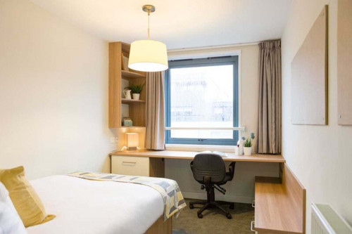  Silver En-Suite Plus Mid Level  -  Londonist Chapter Islington - Flexible Tenancies  - Gallery -  1