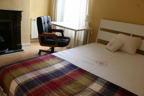Welcoming Double Bedroom In Proximity Of Museo De Cera - 1