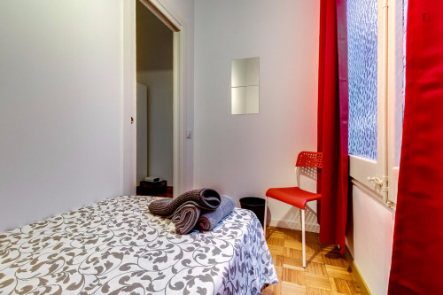 Lovely Single Bedroom In Exciting Esquerrra De L'Eixample - 2