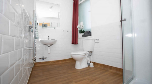  Studio  -  200 Cowgate  - Gallery -  2