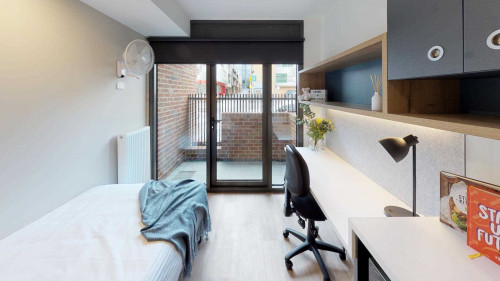  Studio With Terrace  -  UniLodge Royal Melbourne  - Gallery -  1
