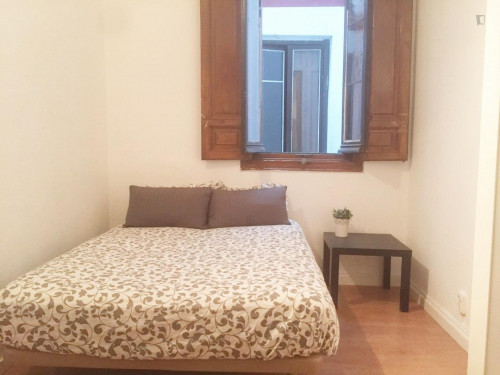  Double Bedroom In Opera  -  Double bedroom in Opera  - Gallery -  1