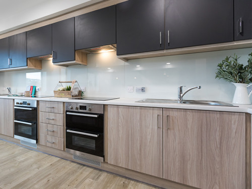  Silver En-Suite  -  Caton Court  - Gallery -  4