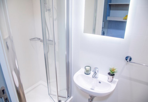  Silver Studio  -  Caton Court  - Gallery -  9