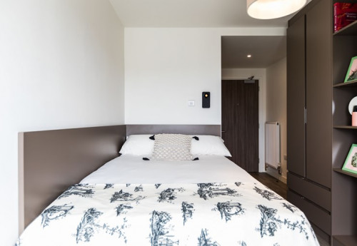  Platinum En-Suite  -  Arbury Court  - Gallery -  1