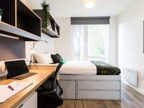  Silver En-Suite  -  The Cam Foundry  - Gallery -  1