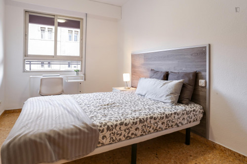  Pleasant Double Bedroom Near Els Orriols  -  Pleasant double bedroom near Els Orriols  - Gallery -  2