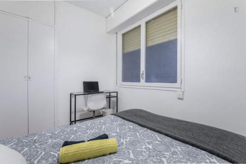 Very Cool Double Bedroom Near The Lovely Parc Dels Til·lers - 1