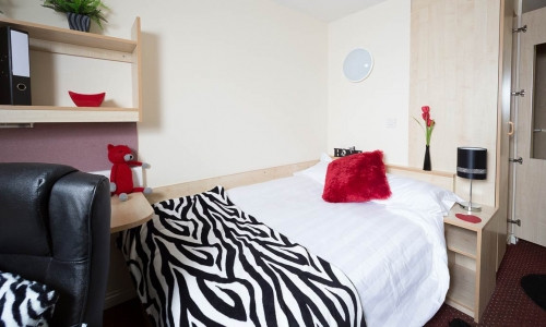  Classic En-Suite  -  Q3 Apartments  - Gallery -  1