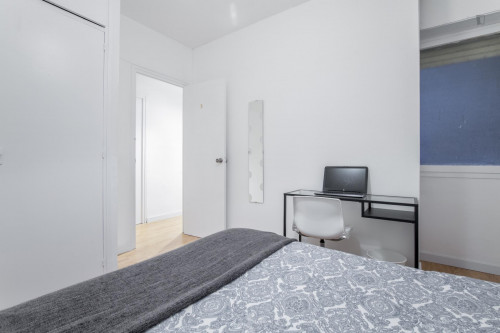  Elegant Double Bedroom Near The Arc De Triomf Metro  -  Elegant double bedroom near the Arc de Triomf metro  - Gallery -  1