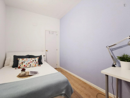 Tasteful double bedroom in well-connected Cortes - Gallery - 22