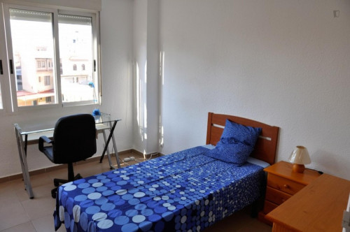  Spacious Single Bedroom Close To Universidad Católica Valencia  -  Spacious single bedroom close to Universidad Católica Valencia  - Gallery -  1