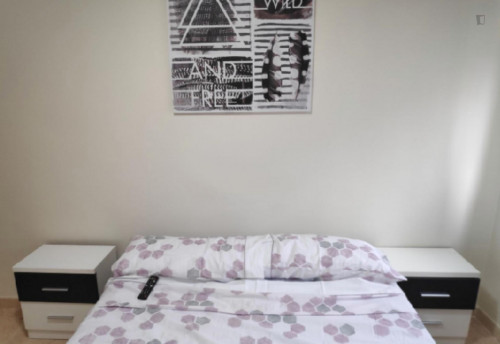 Nice Single Bedroom Near Buenos Aires Metro Station - 1