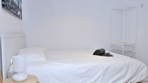  Double Bedroom In 8-Bedroom Apartment  -  Double bedroom in 8-bedroom apartment  - Gallery -  2