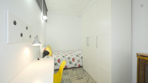  Cool Double Bedroom Near Diagonal Metro Station  -  Cool double bedroom near Diagonal metro station  - Gallery -  1