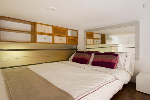  Great Looking Studio Close To Universitat De Barcelona  -  Great looking studio close to Universitat de Barcelona  - Gallery -  1