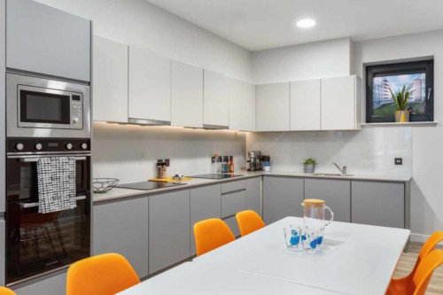 Classic En Suite Plus - Upper Floor - 4