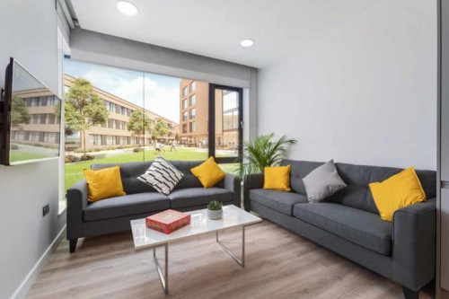 Classic En Suite Plus - Top Floor - 2