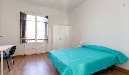 Amazing Double Room In The Center Of Granada - 2