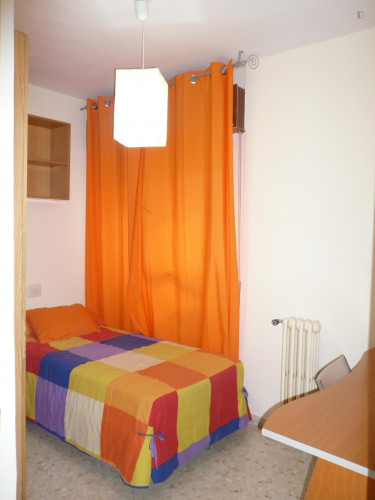  Comfortable Single Bedroom Not Far From CEGRÍ  -  Comfortable single bedroom not far from CEGRÍ  - Gallery -  1