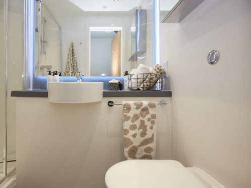  Silver En Suite  -  The Refinery  - Gallery -  5