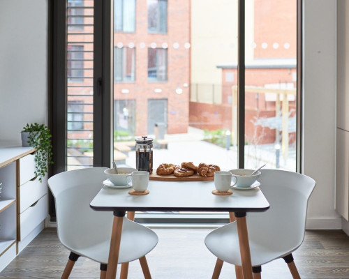  Gold Studio  -  41 Castle Street  - Gallery -  3