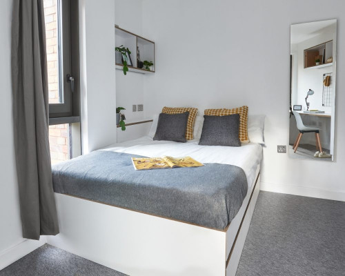  Two Bed  -  41 Castle Street  - Gallery -  1