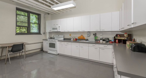 5748 Blackstone Avenue  - Gallery -  5